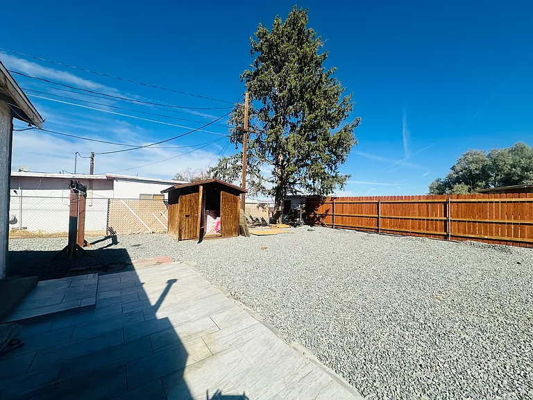 35007 Cedar Rd #1 — Photo 16