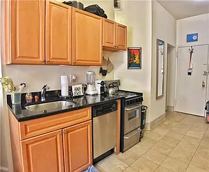 Rented by Century 21 Metropolitan