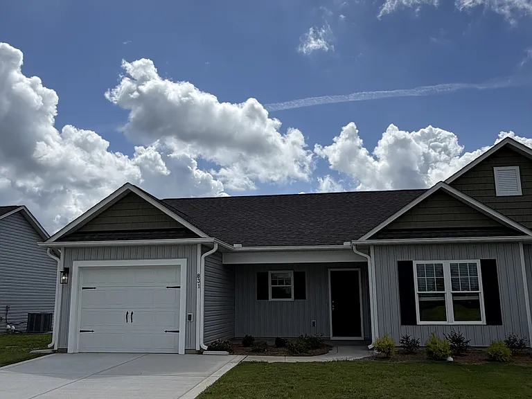 831 Middleton Rd — Photo 1