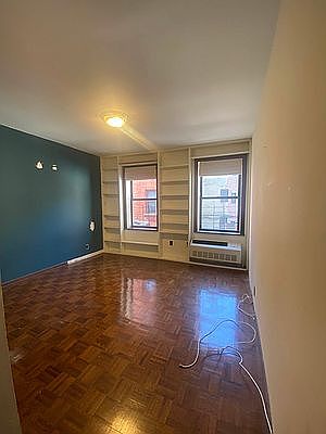4th image of 97 Avenue A #2A