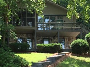 375 Niver Dr, Union Hall, VA 24176
