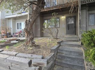 784 Badger Ln, Mills, WY 82644