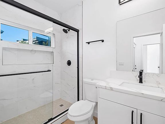 4th image of 5661 Campanile Way