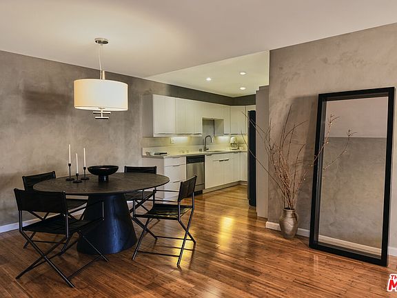 3rd image of 705 Westmount Dr APT 309