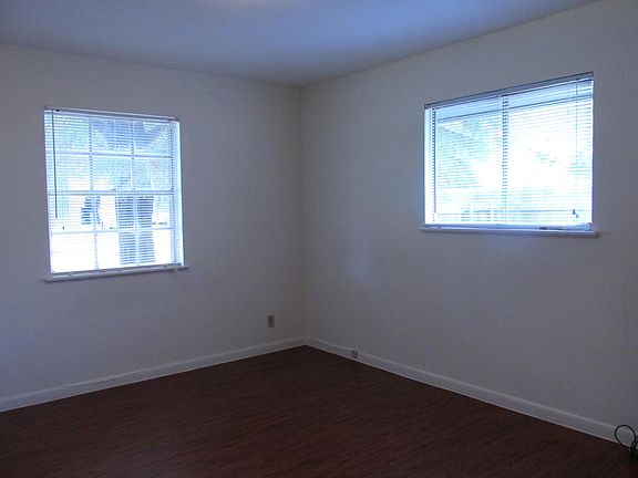 4th image of 8804 Millway Dr #B