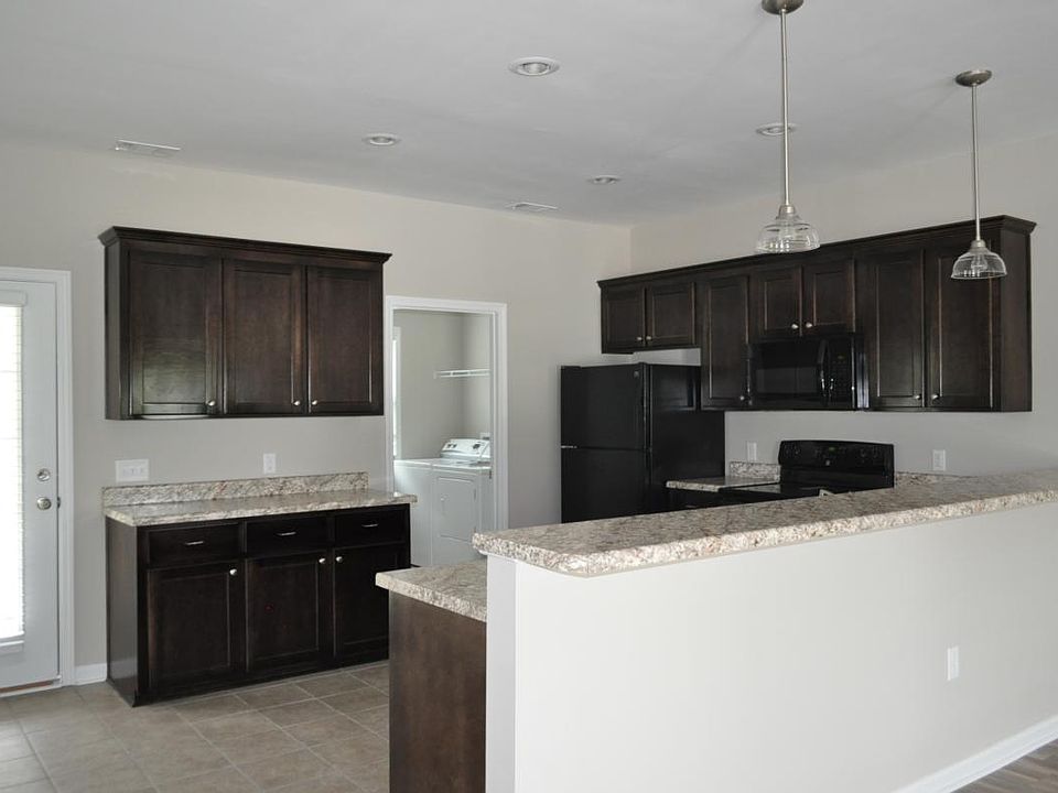 1st image of 108 Ashbrooke Dr