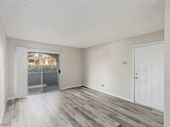 5th image of 220 Mission Newport Ln APT 108
