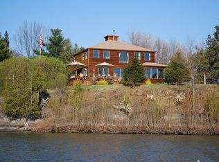 1532 Blockhouse Point Rd, North Hero, VT 05474