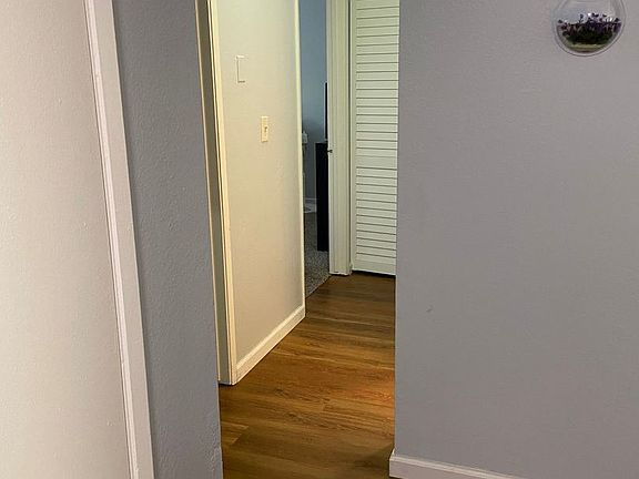 3rd image of 15983 Maubert Ave APT 201