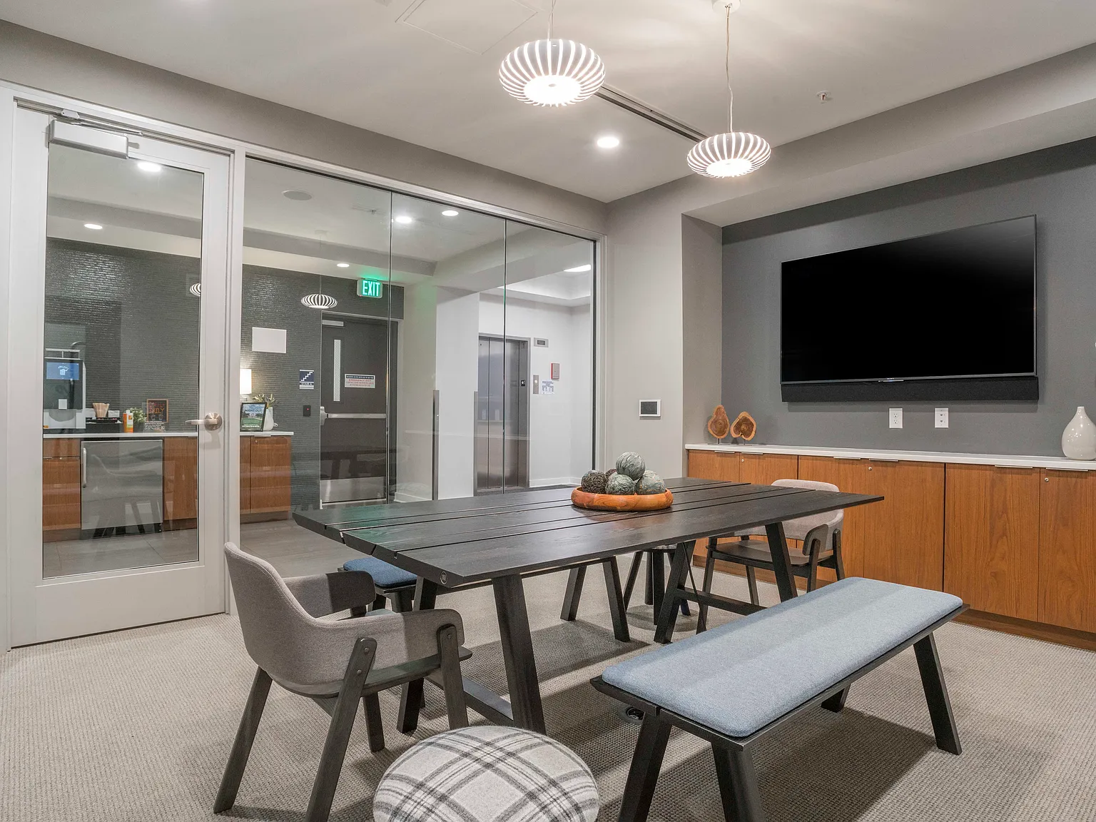 Indigo Apartments — Photo 4
