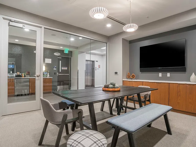 Indigo Apartments — Photo 22
