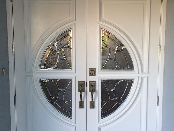 2nd image of 112 Edward Ave
