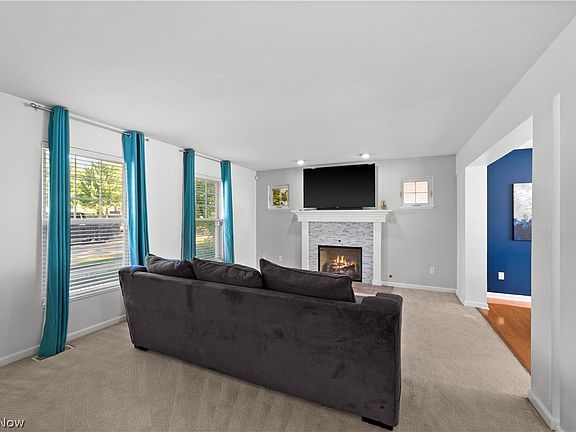 2nd image of 9527 Covington Ave