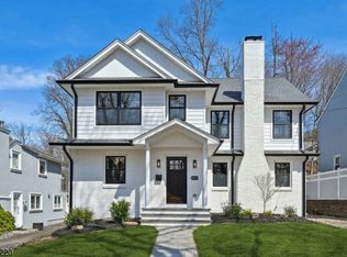 251 Walton St, Englewood, NJ 07631