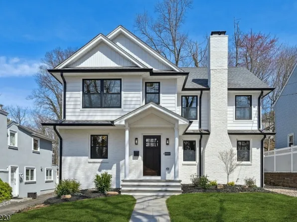 251 Walton St, Englewood City, NJ 07631