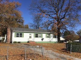451 Deerfield Dr, Petersburg, VA 23805