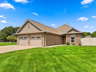 23 Magrabl Dr, Canton, IL, 61520