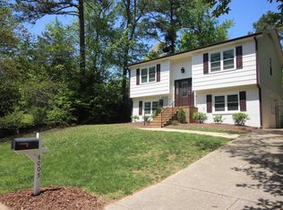 8005 Brandyapple Dr, Raleigh, NC 27615