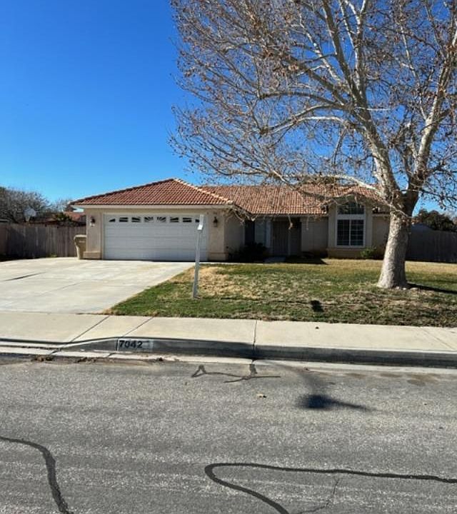 1st image of 7042 Loma Vista Ave