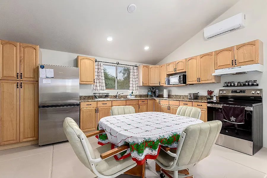 E Singletree St, Apache Junction — Photo 4