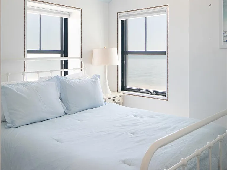 610 Park Ave — Photo 12
