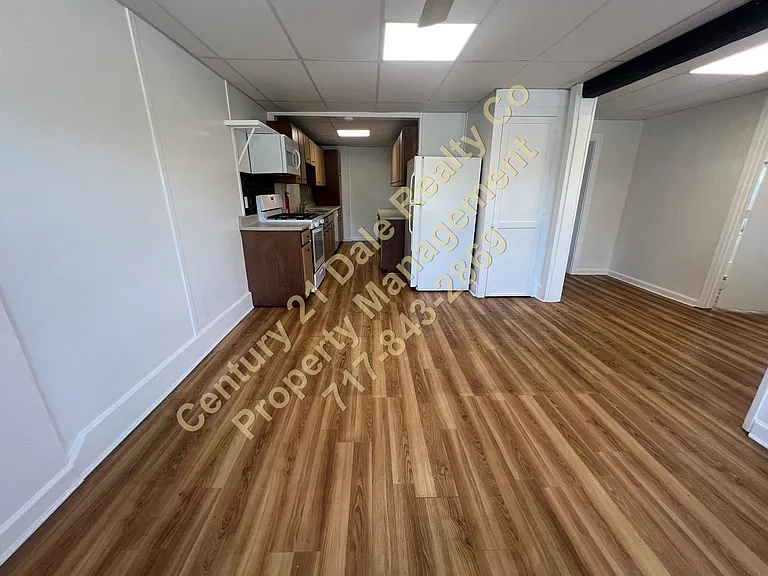 7322 Lincoln Hwy — Photo 7