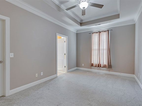 5th image of 1024 Blythwood Dr