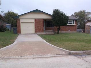507 NW 61st St, Lawton, OK 73505