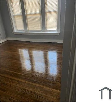 3rd image of 6240 S Vernon Ave #3N