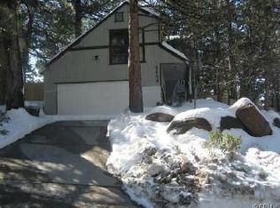 2650 Valhalla Dr, Running Springs, CA 92382