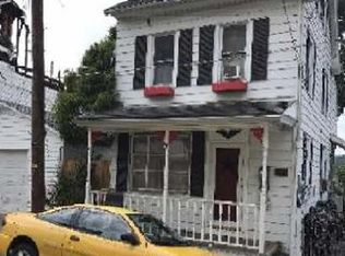 210 E Cameron St, Shamokin, PA