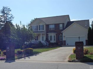907 Barrington Dr NE, Lenoir, NC 28645