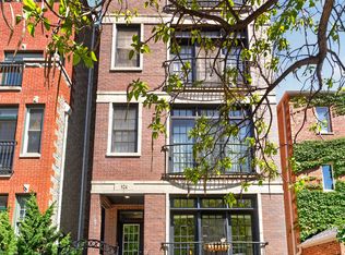 924 W Roscoe St APT 1, Chicago, IL 60657
