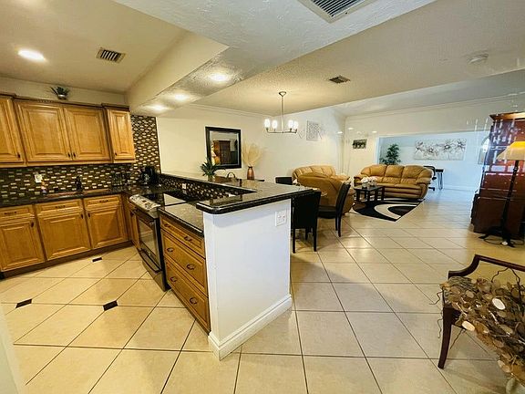 3rd image of 2924 NW 69th Ct