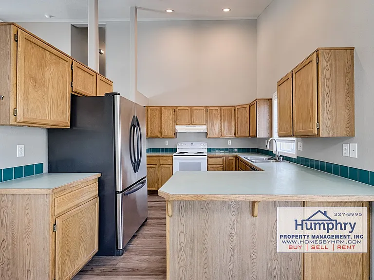 1244 W Greenhead Dr — Photo 9