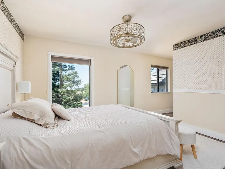 14215 Killarney Dr — Photo 54