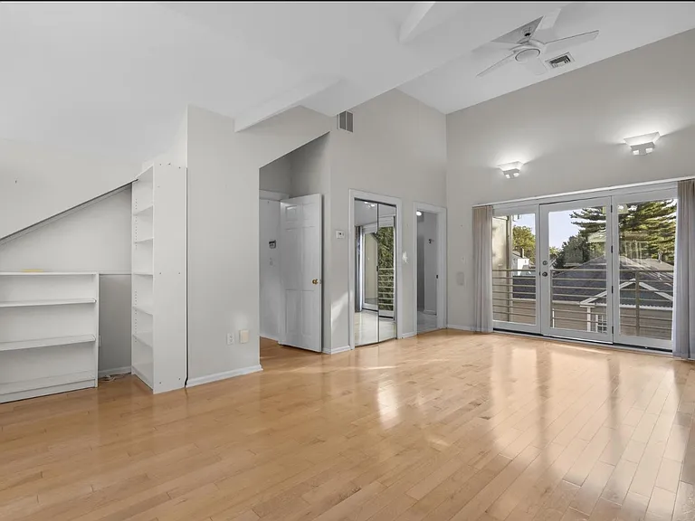869 Orange St #7W — Photo 18