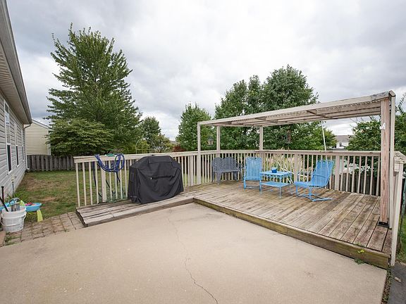 5th image of 5209 Wilmington Cir