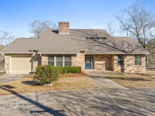 312 N Hubbard St, Bonifay, FL 32425