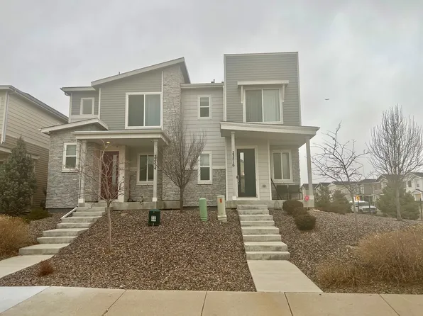 23516 E 5th Pl, Aurora, CO 80018