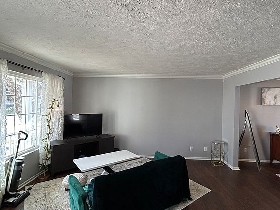 5th image of 15218 Borman St