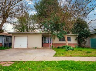 1020 W 25th St, Merced, CA 95340