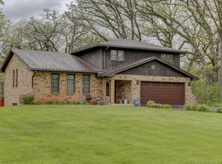 22711 Lahon Rd, Steger, IL 60475