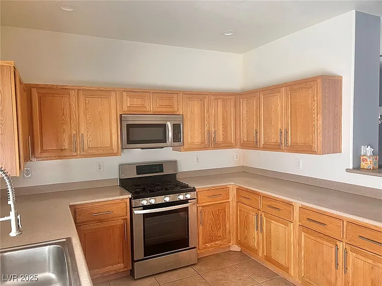 1755 Little Crow Ave — Photo 4