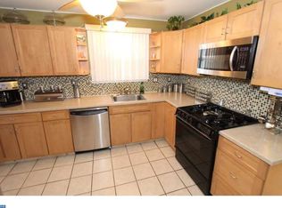 1206 Nancy Dr, Croydon, PA 19021