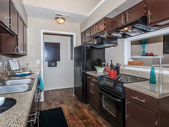 Apartments For Rent in Plano