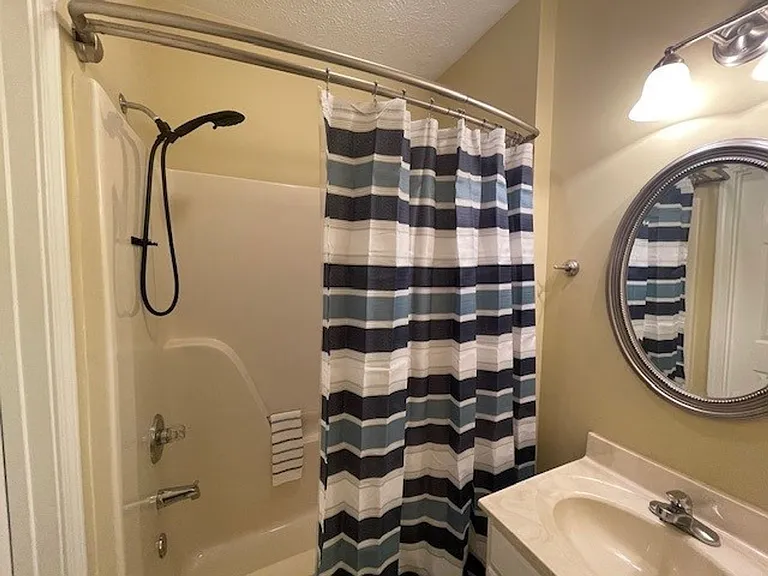 4801 Lyons View Pike #B101 — Photo 13