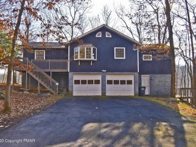 464 Lakeside Dr, East Stroudsburg, PA, 18301