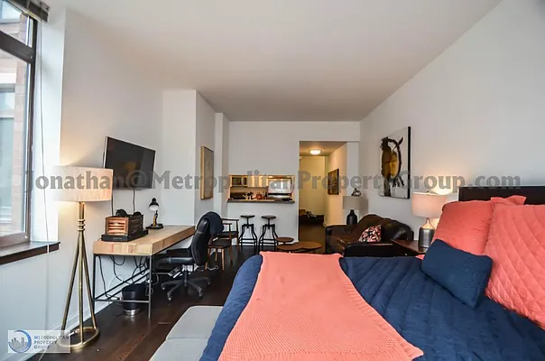 Rented by Metropolitan Property Group | media 21