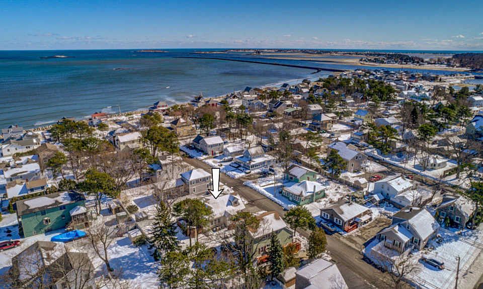 1st image of 8 Sunrise Ave